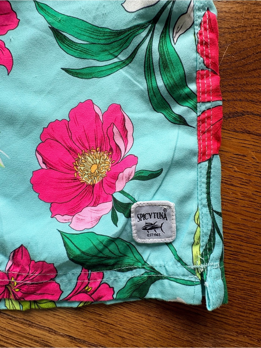 Spicy Tuna Lt. blue Mens Large Floral Swim Shorts with Drawstring & elastic - Picture 6 of 16